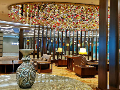 Emirates First Class Lounge in Dubai